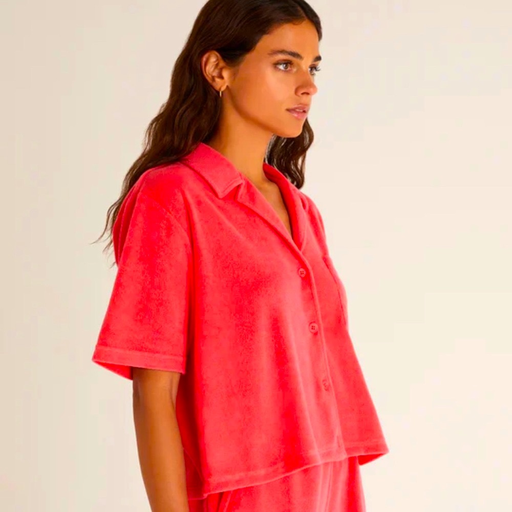 Z Supply Coral Pink Short Sleeve Button-Down Shirt